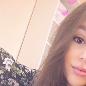 Meet your Posher, Lainna